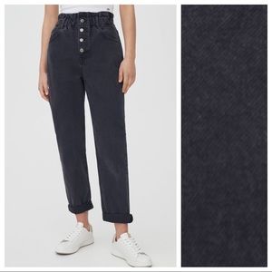 NWT. Pull&Bear Black Denim Slouchy Jeans with Front Buttons. Size 4.